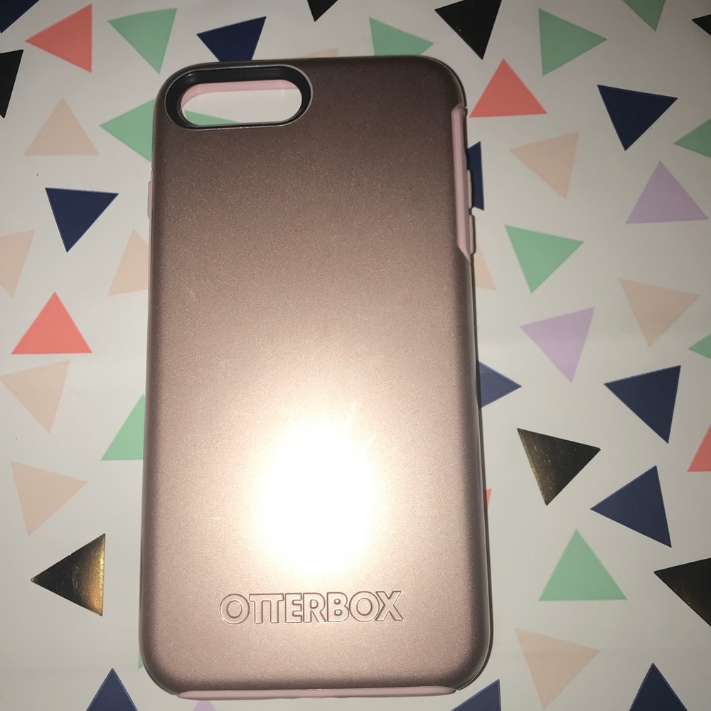 gently used! iphone 7plus case